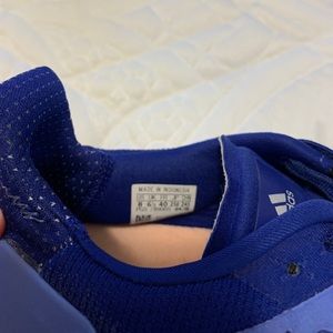 Adidas boost women’s running shoe size 8